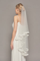 Reign Fingertip Veil