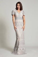 Dumin Lace Gown