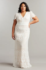 Dumin Lace Gown-PLUS SIZE