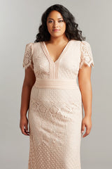 Dumin Lace Gown - PLUS SIZE