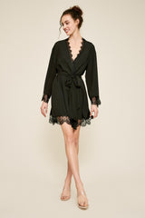 Vitti Crepe Lace Short Robe