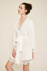 Vitti Crepe Lace Short Robe